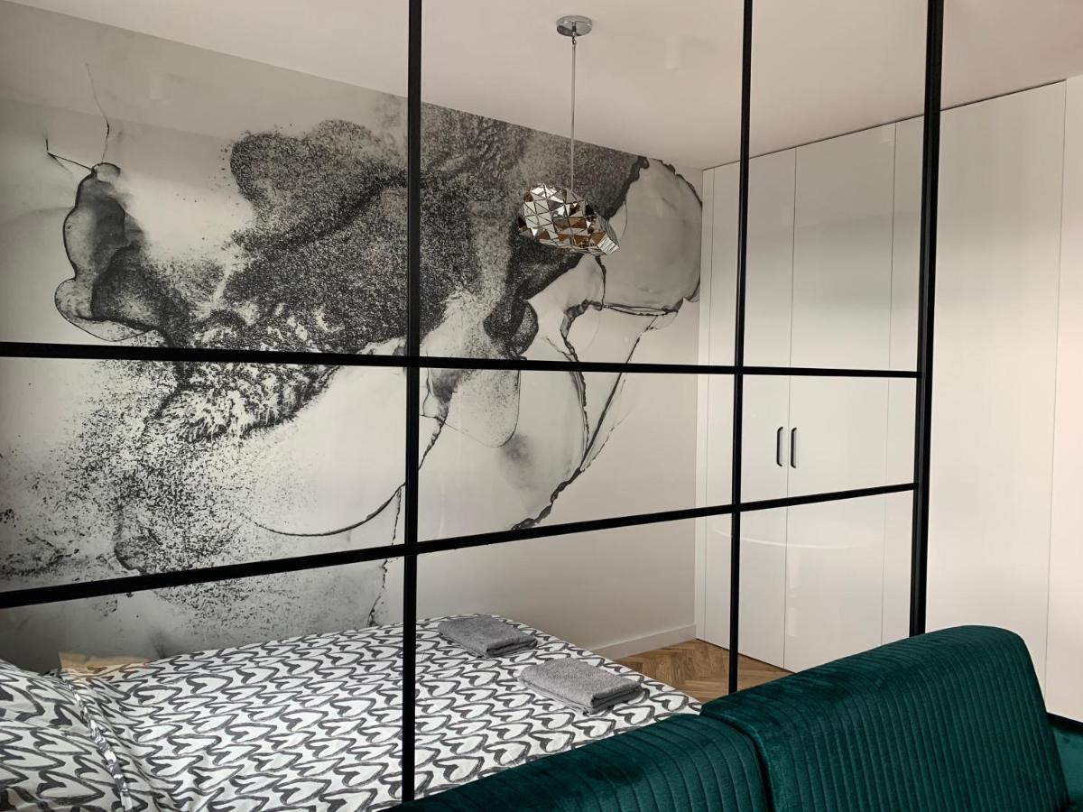 Apartamenty Wola Goleszowska Варшава Экстерьер фото